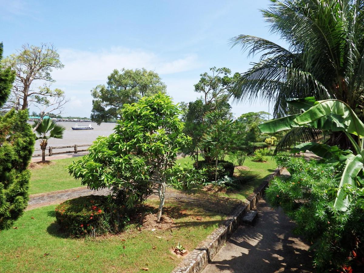 The Tara River Krabi town