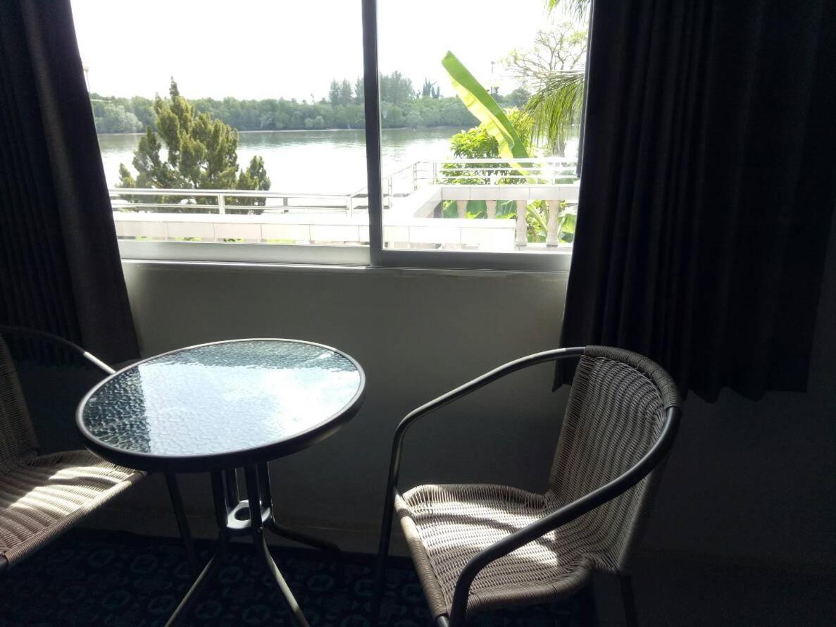 The Tara River Bed & Breakfast Krabi town