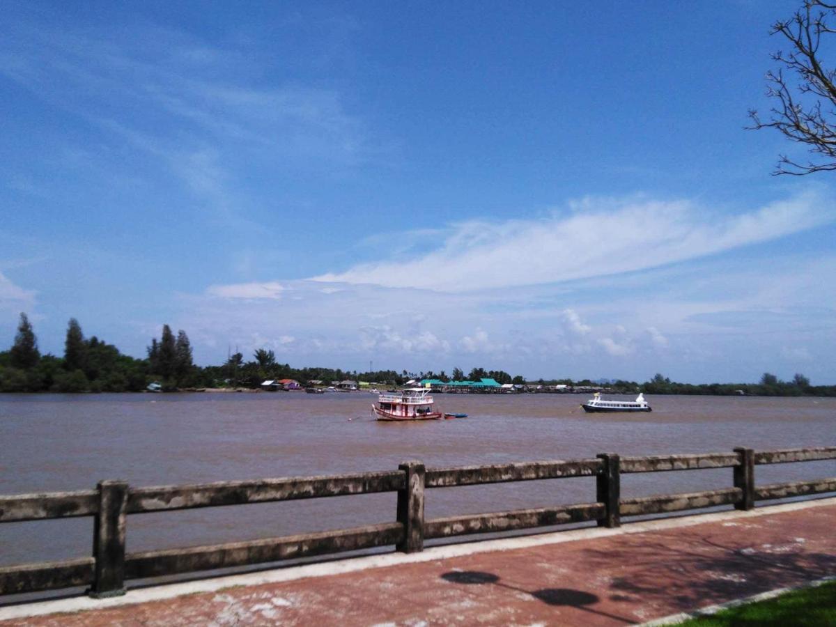 The Tara River Krabi town